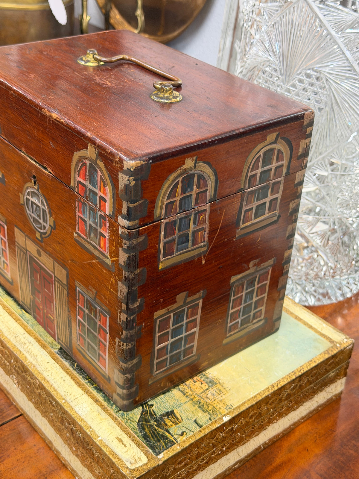 English 19th Century Mahogany Work Box With Hand Painted Decorated House Facade