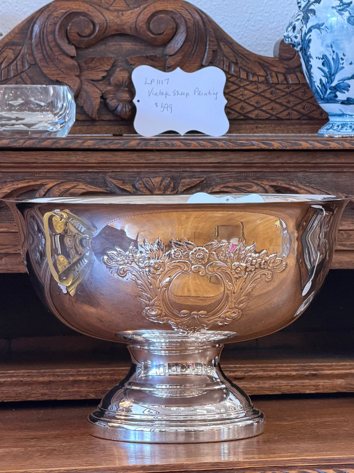 Pedestal Punchbowl “Castle Court” by Oneida