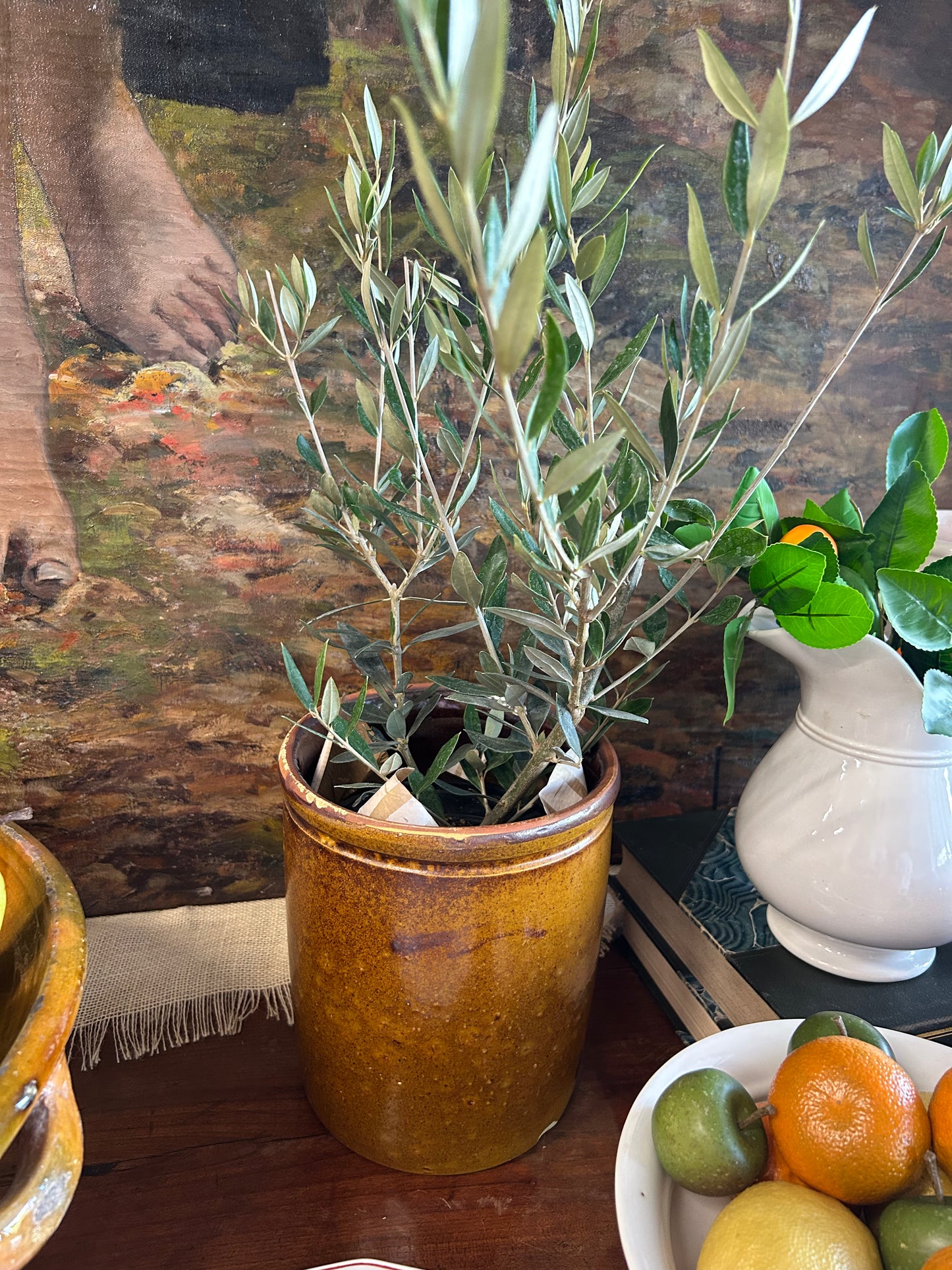 Holback danish crock