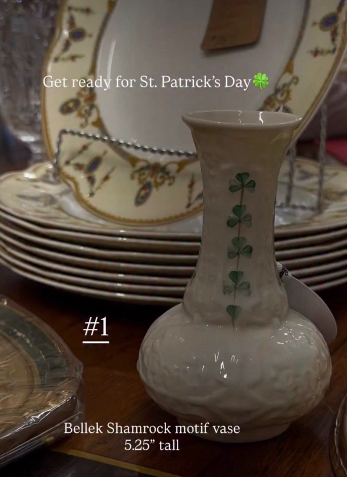 Belleck Shamrock motif vase