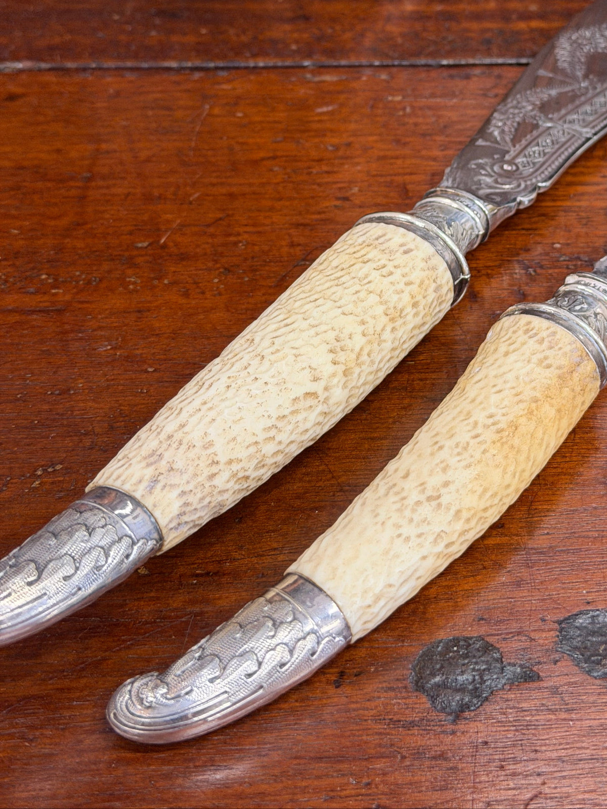 Victorian 1883-1891 Fish Set, English Antlers/Horn