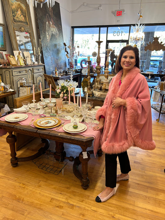 Gorski Montreal Pink Cashmere Wrap with Lamb
