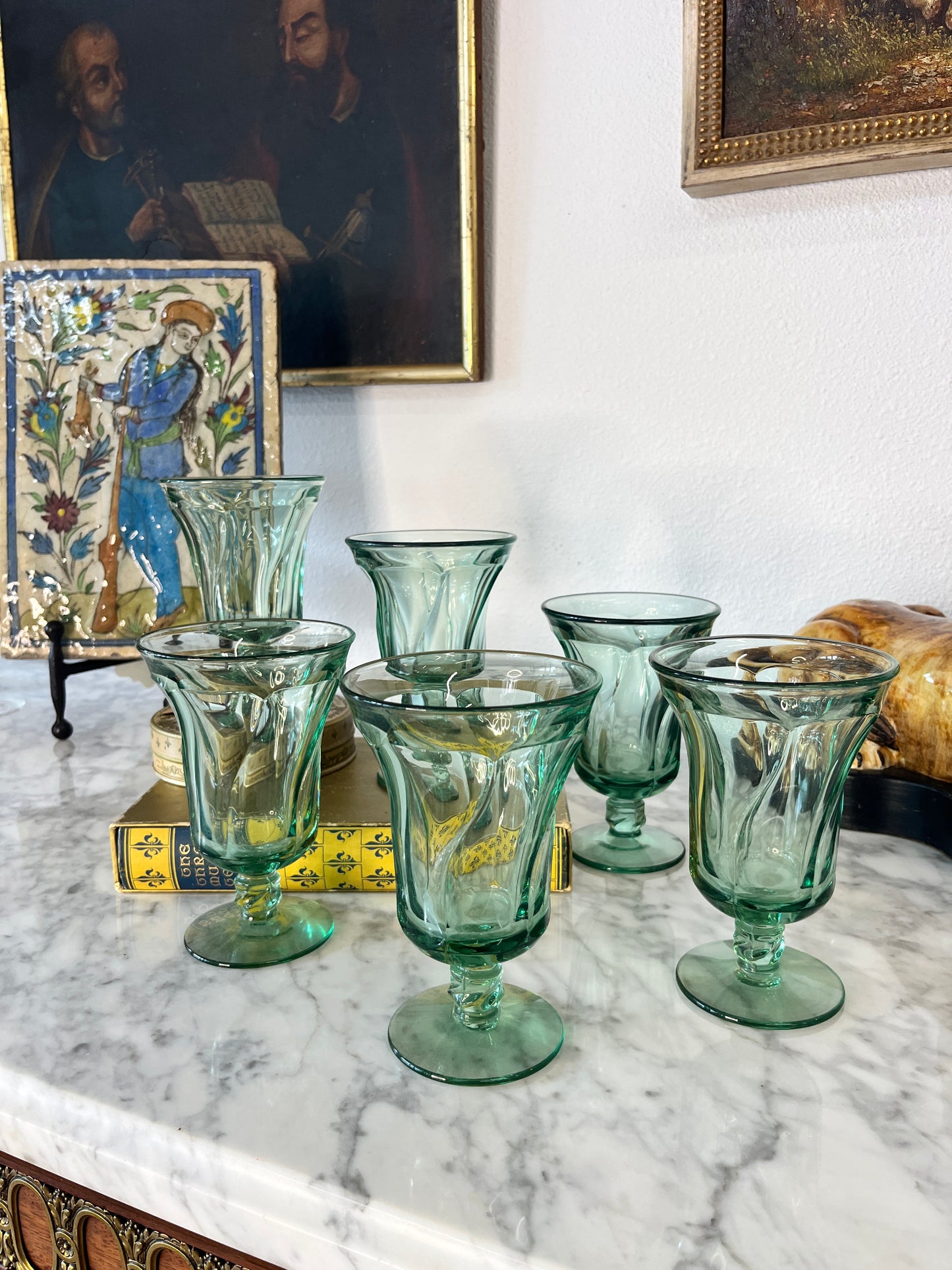 Set of 6 Fostoria Jamestown Green Swirl footed glasses 6"