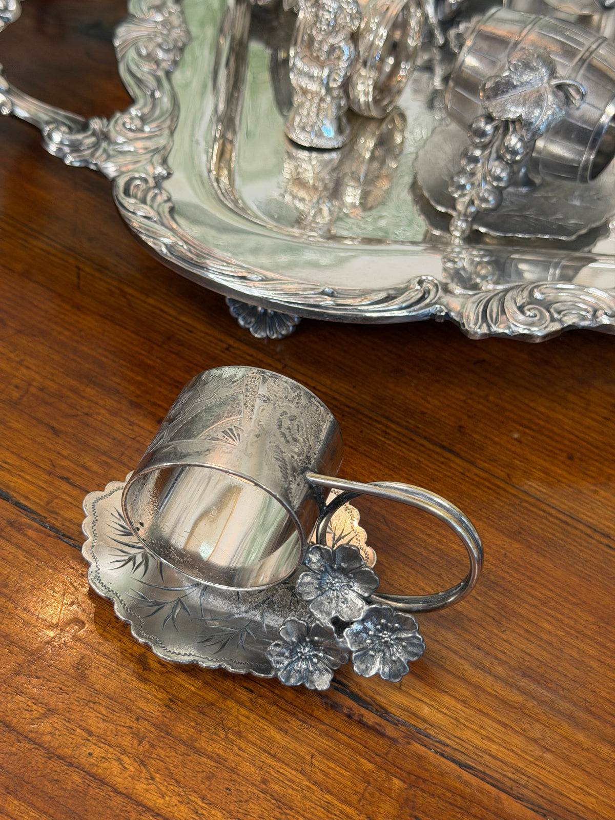 Antique Victorian Silverplate Napkin Ring | Flowers