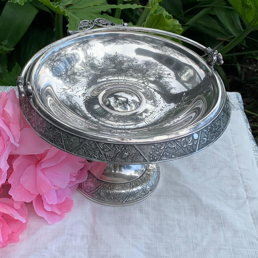 Meriden Britannia Victorian Silver footed Cake Bridal Basket with Swivel Handle